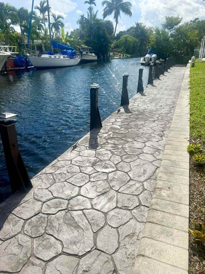 1512 Sw 5th St #DOCK - Photo 4 of 8