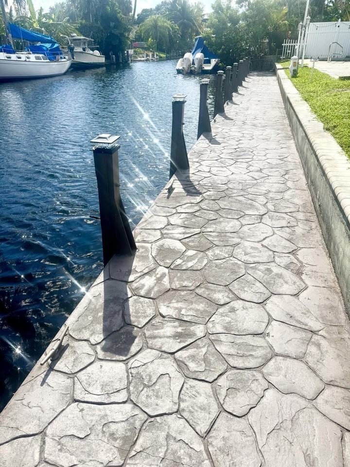 1512 Sw 5th St #DOCK - Photo 7 of 8