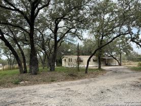 990 Sherwood Forest Dr - Photo 1 of 1