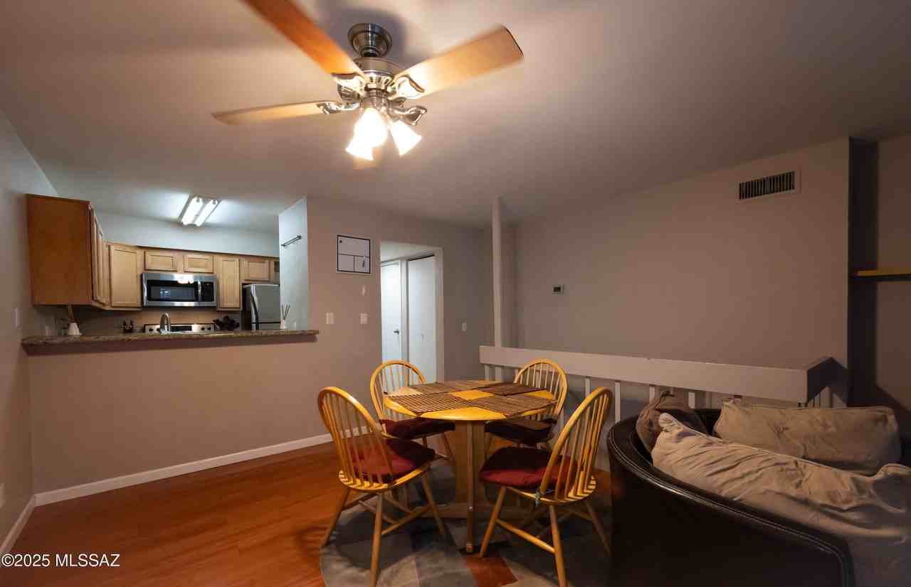 941 North Euclid Avenue #121 - Photo 2 of 29