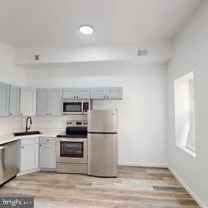 24 S Warren St - Photo 1 of 1