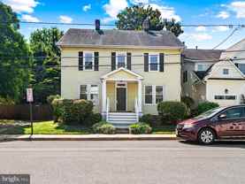 1314 N Herndon St - Photo 1 of 1