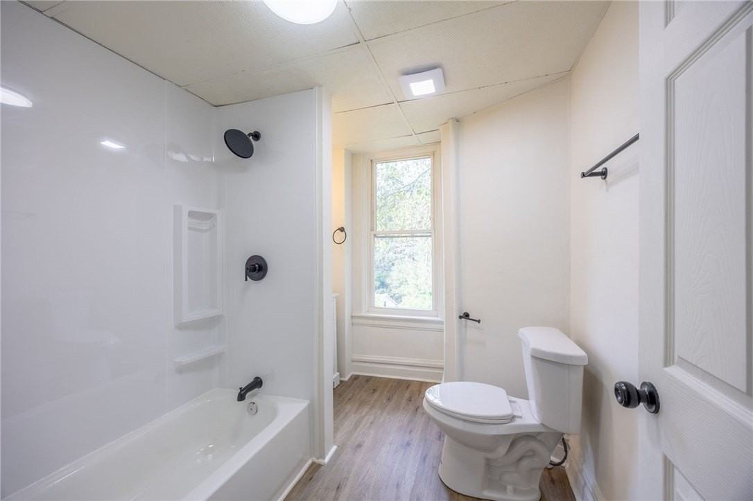 3226 Richardson Avenue - Photo 4 of 6