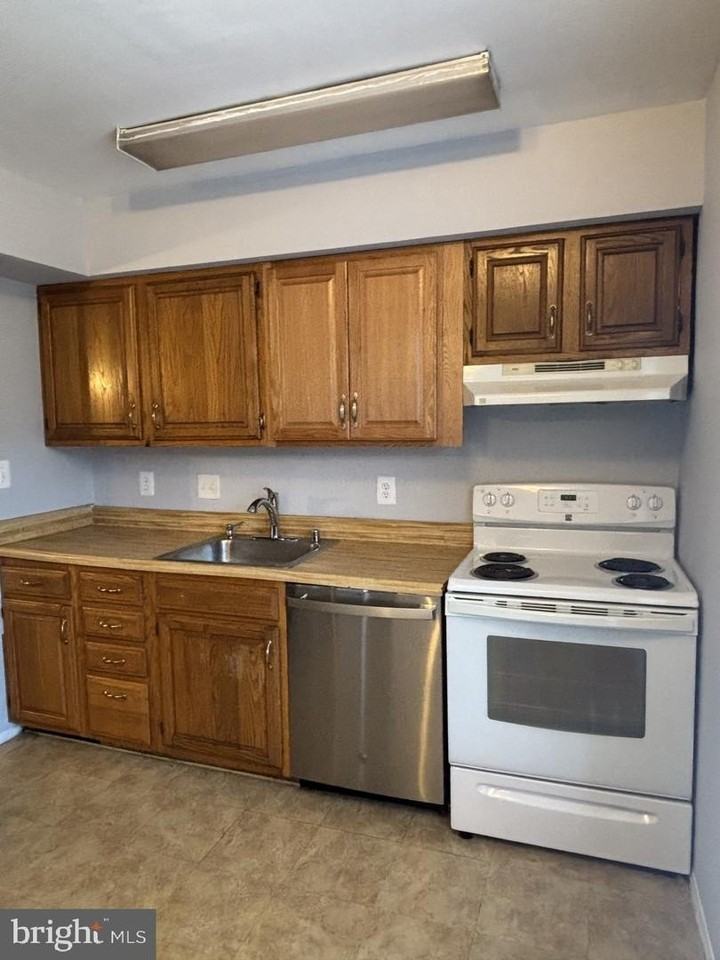 26 Borgia Ct - Photo 7 of 24