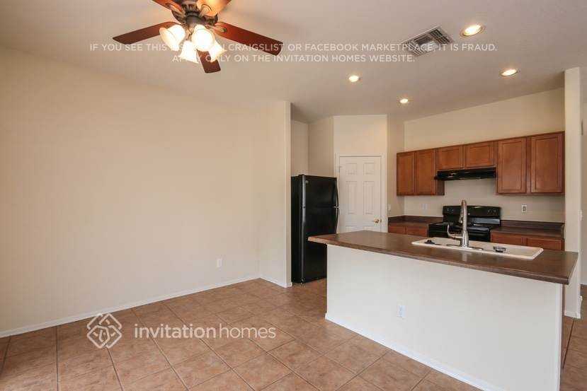 2593 East Riviera Drive - Photo 5 of 21