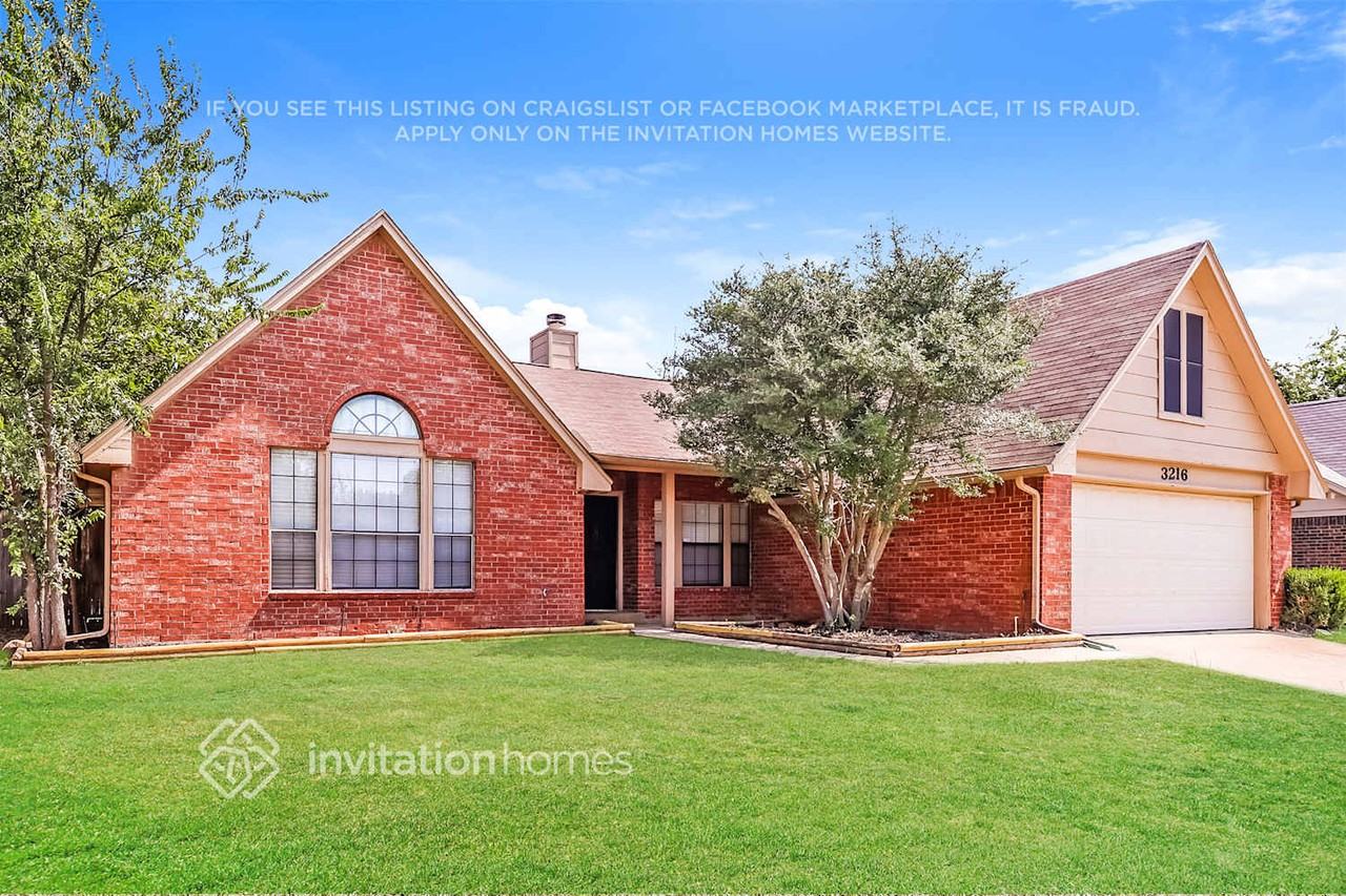 3216 Cliffview Dr - Photo 3 of 17