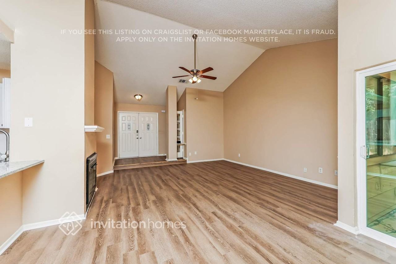 3216 Cliffview Dr - Photo 5 of 17