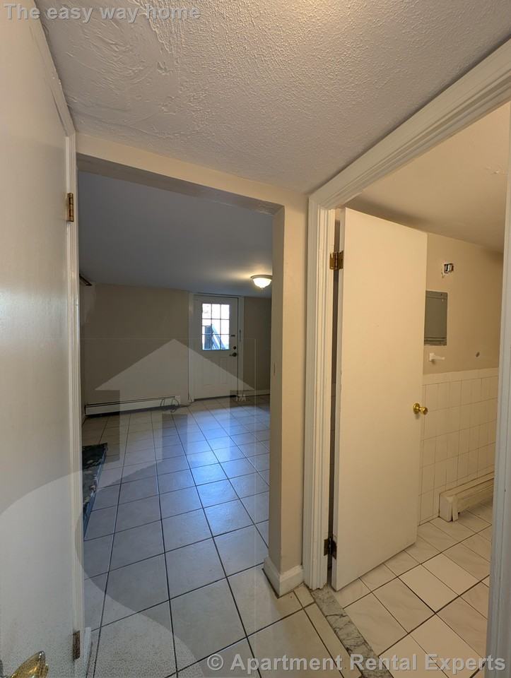 13A Suffolk St - Photo 4 of 14