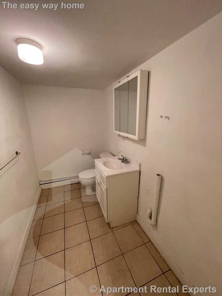 17A Suffolk St - Photo 2 of 12