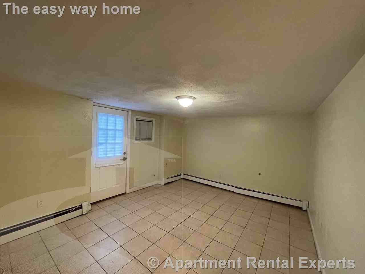 17A Suffolk St - Photo 3 of 12