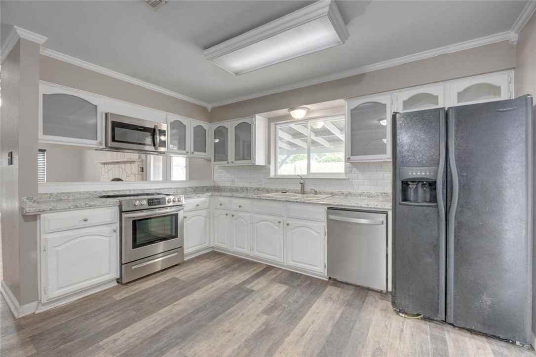 4417 Squaw Pass Ct - Photo 7 of 14