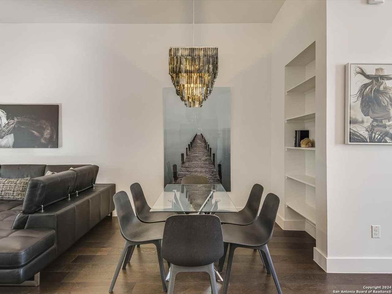 1226 S Presa St ##105 - Photo 5 of 24