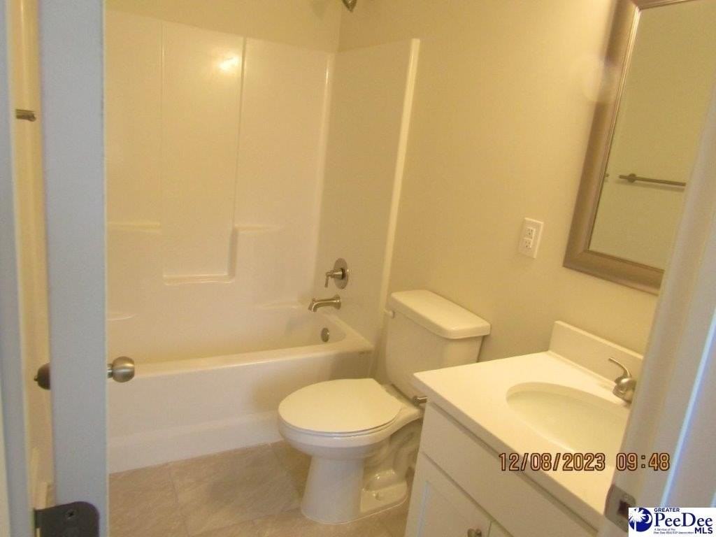 1304 Fairlane Dr - Photo 4 of 26