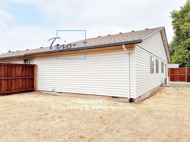 4210 Sean Street - Photo 3 of 14