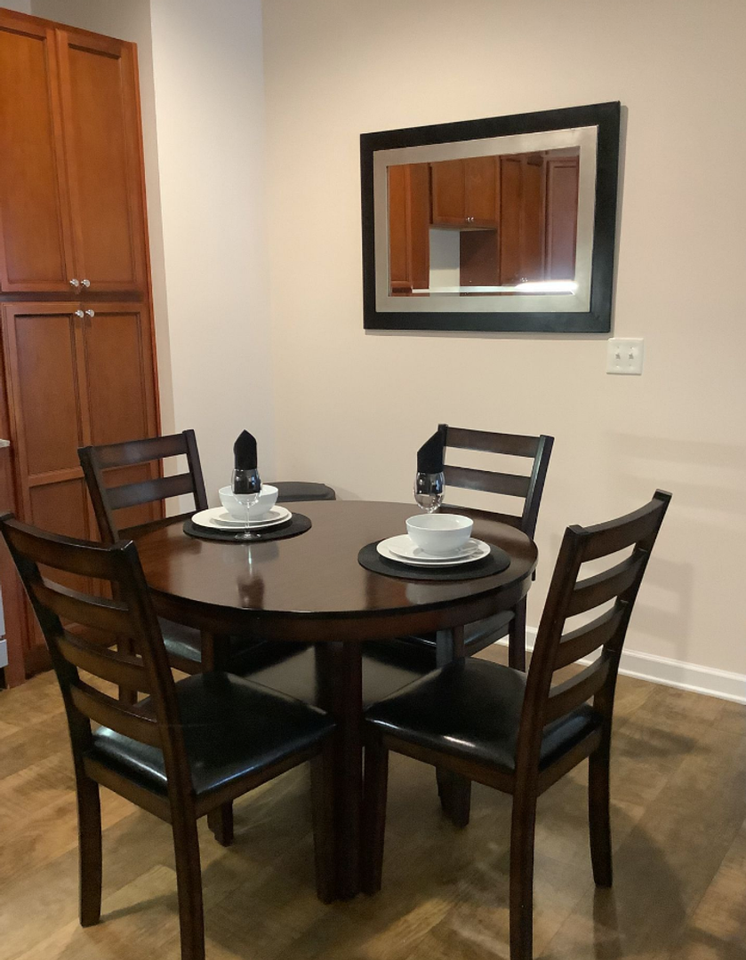 82 Ardmore Garden Drive - Photo 3 of 11