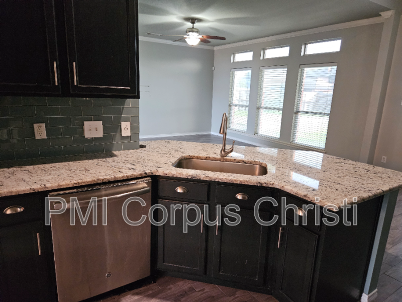 5107 High Bank Drive - Photo 7 of 32