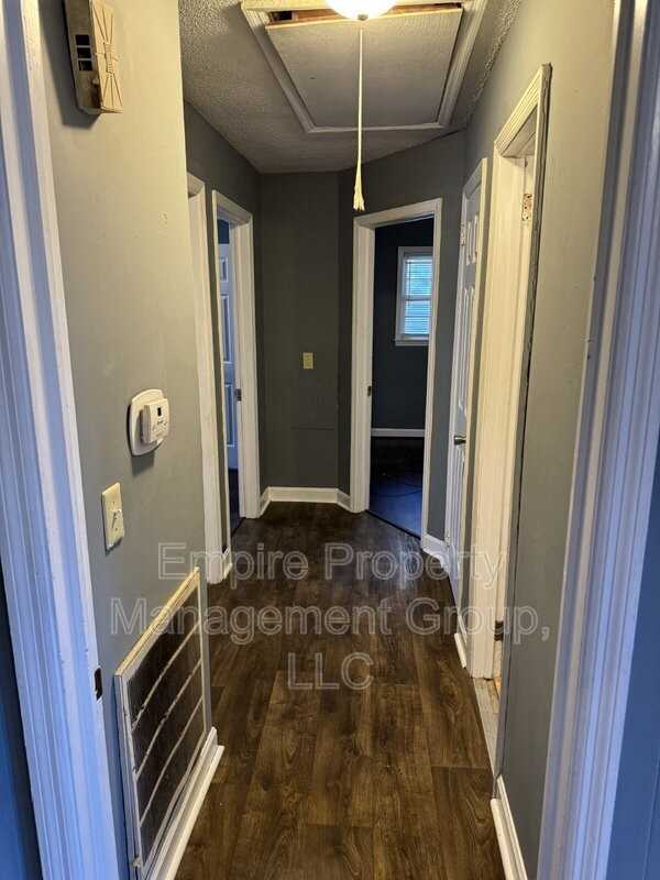 3508 Traveler Lane - Photo 4 of 8