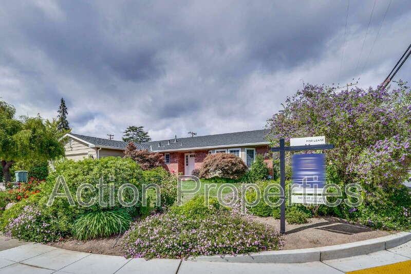 2704 Doverton Sq - Photo 2 of 33