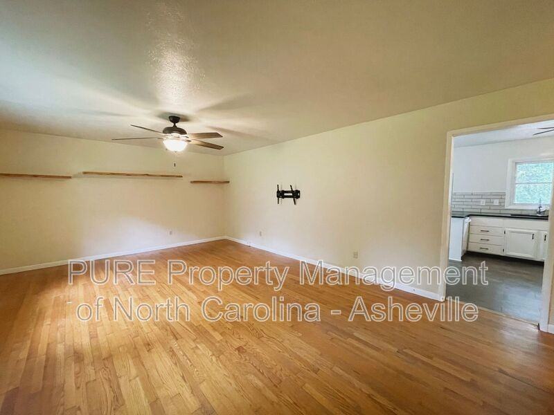 44 Wake Robin Way - Photo 2 of 21