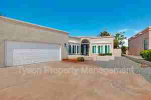 featured image of 11509 Woodmar Ln Ne