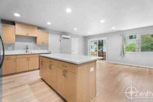 4712 Ne 37th Ct - Photo 1 of 1