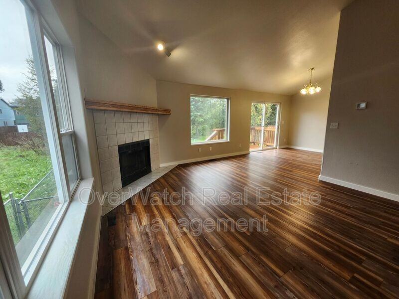 8150 Williwa Ave #A - Photo 4 of 20