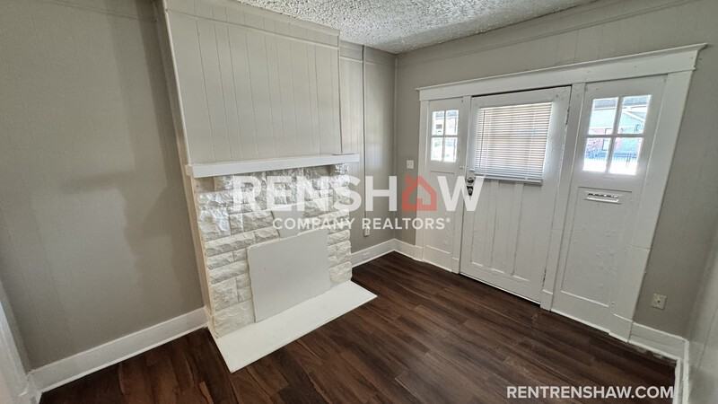 696 Decatur St - Photo 2 of 15