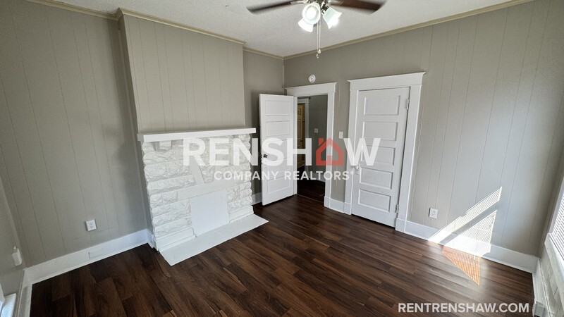 696 Decatur St - Photo 5 of 15