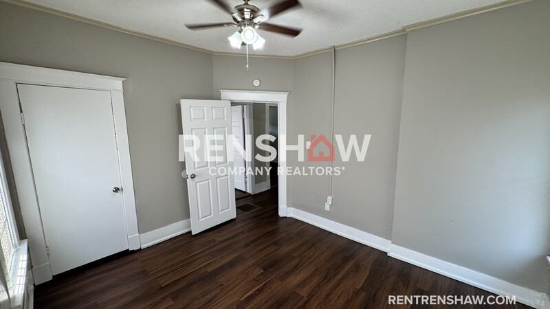 696 Decatur St - Photo 7 of 15