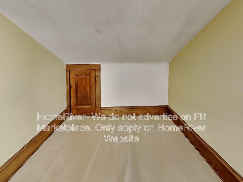 1001 South Monroe Street #6 - Photo 5 of 17