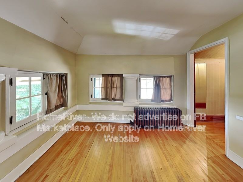 1001 S Monroe St #6 - Photo 7 of 16