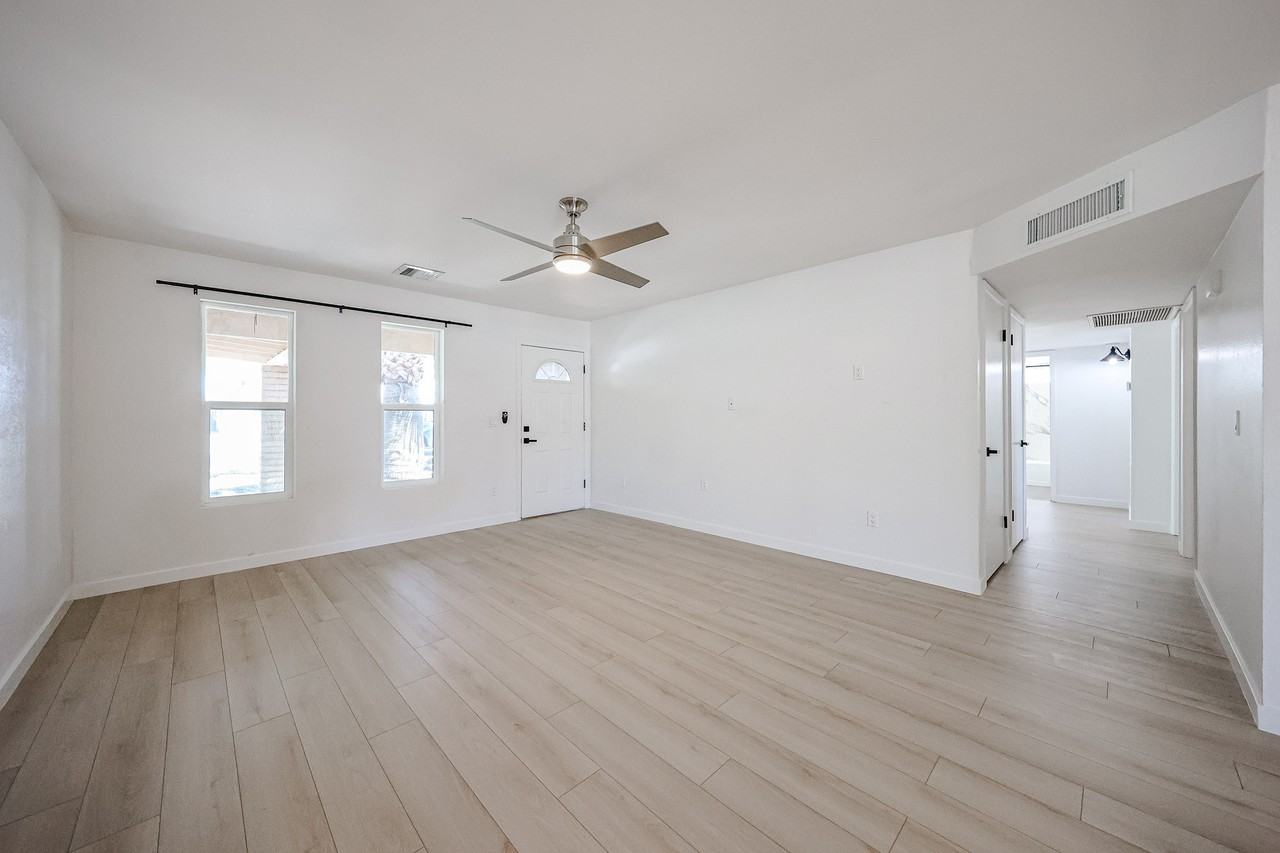 2931 W Villa Maria Dr - Photo 6 of 32