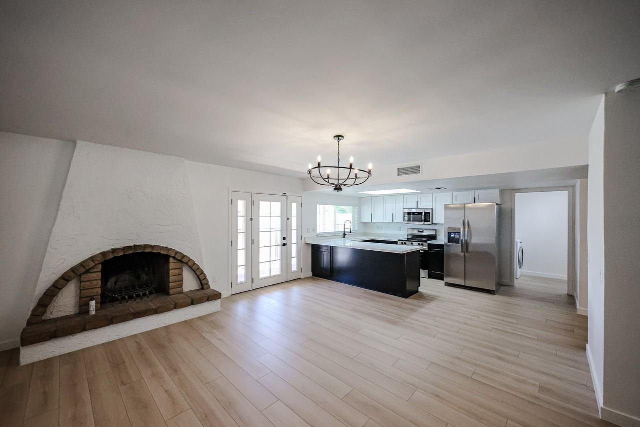 2931 W Villa Maria Dr - Photo 7 of 32