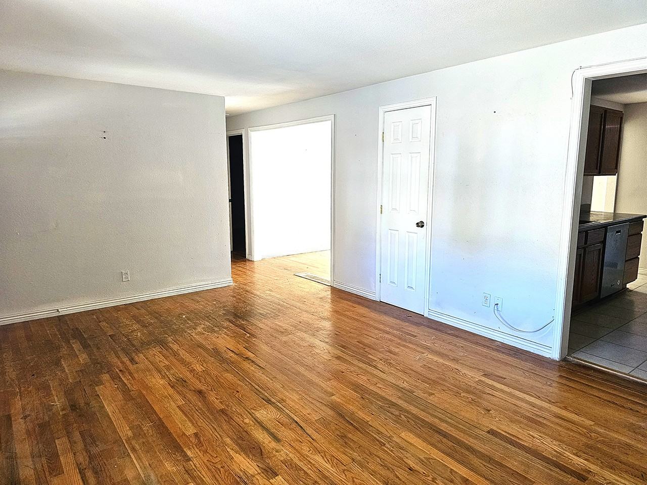 3772 S Green Ct - Photo 5 of 20