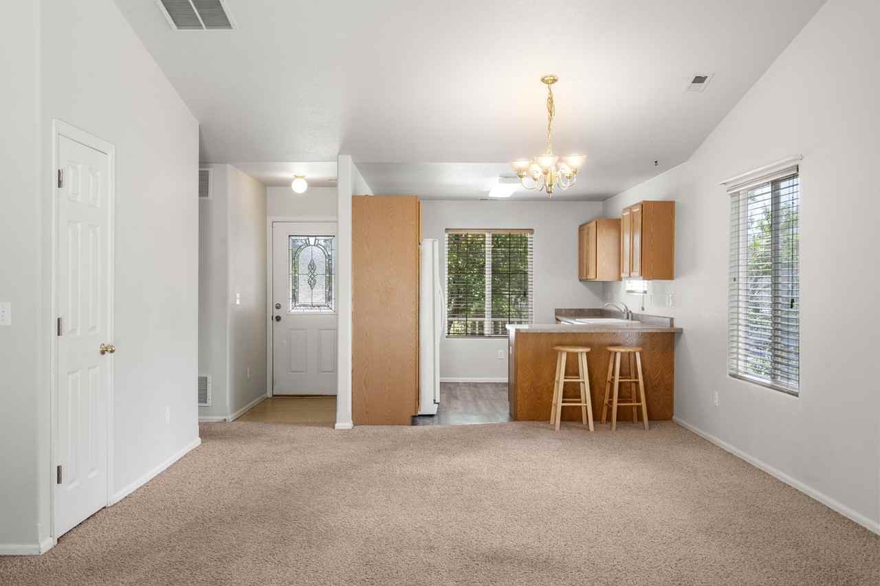 7605 Artisan Pl - Photo 2 of 15