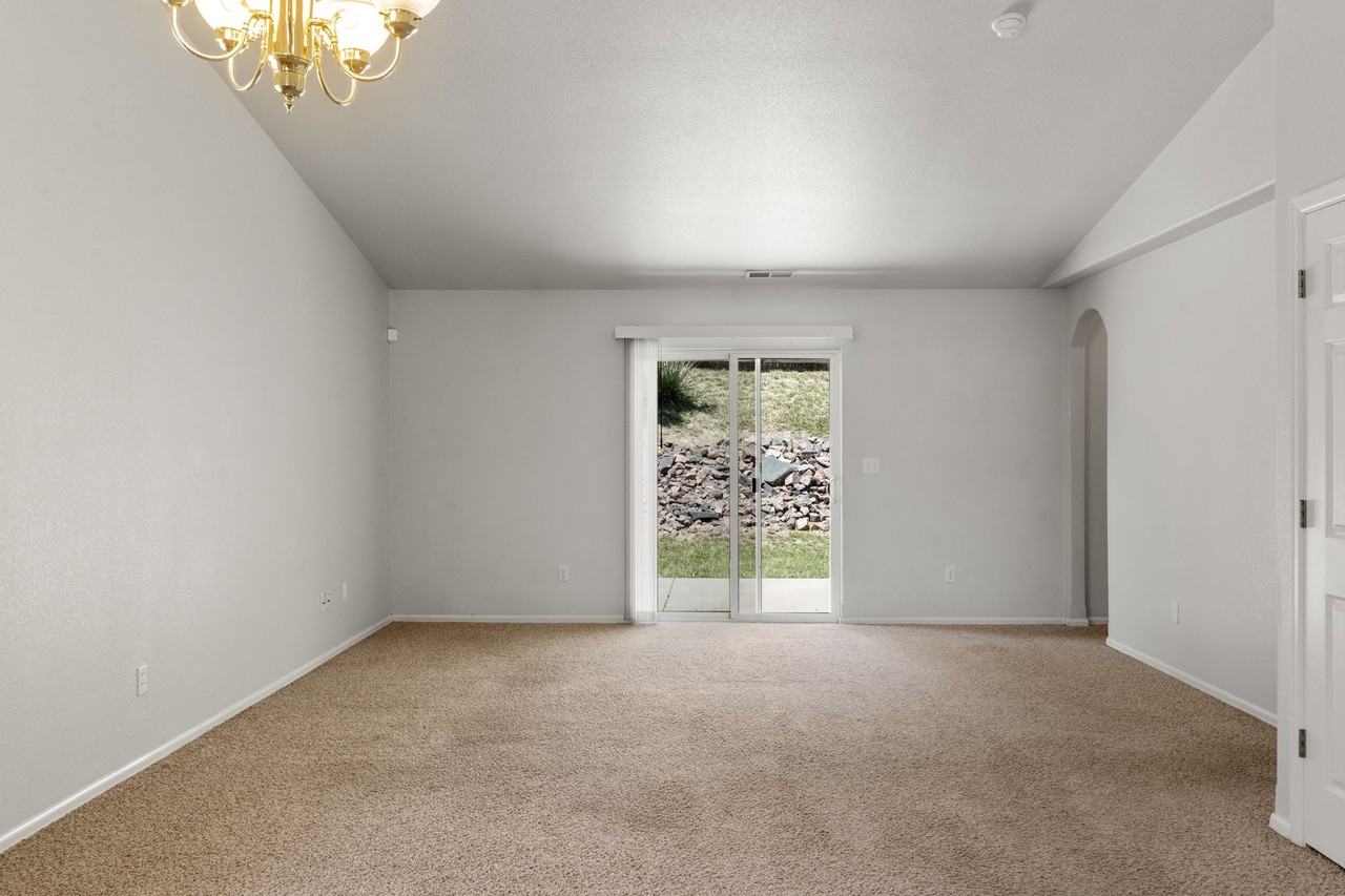 7605 Artisan Pl - Photo 3 of 15