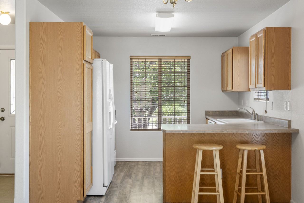 7605 Artisan Pl - Photo 4 of 15