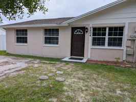 featured image of 8804 Briar Hollow Ct