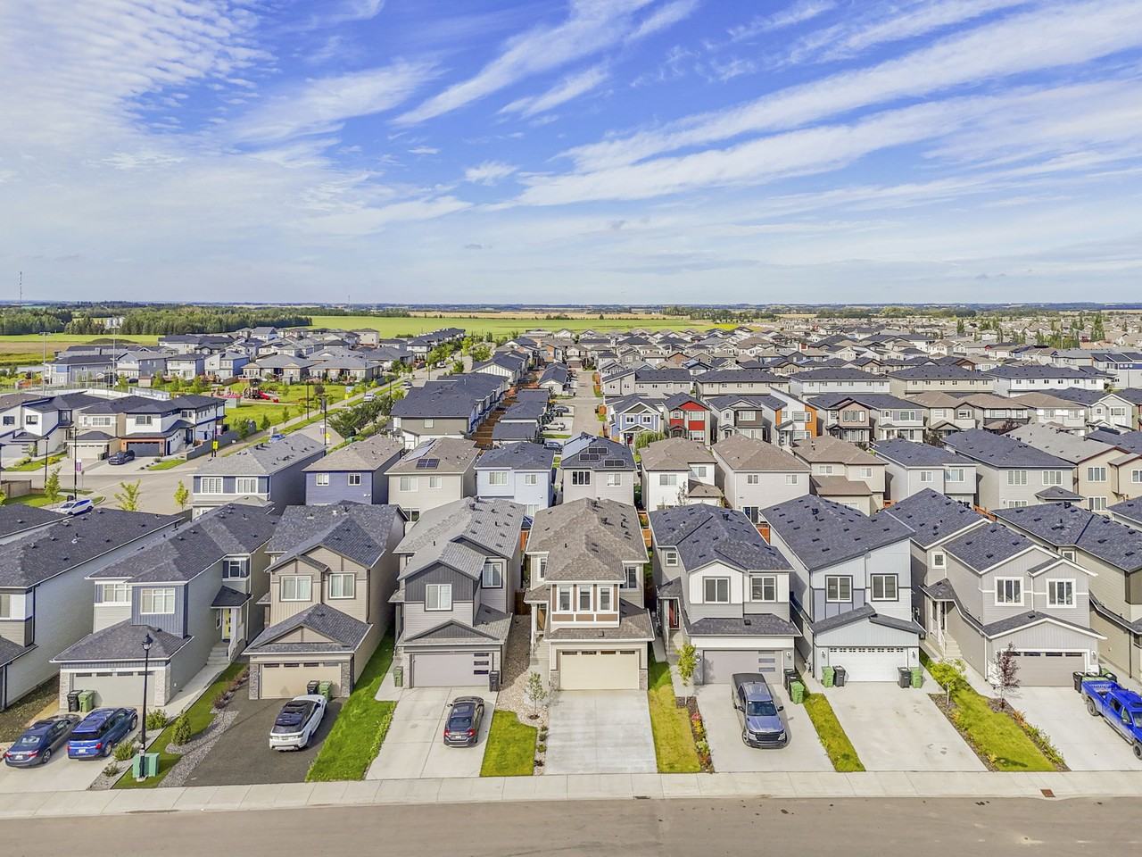 111 Bluff Cove - Photo 4 of 50