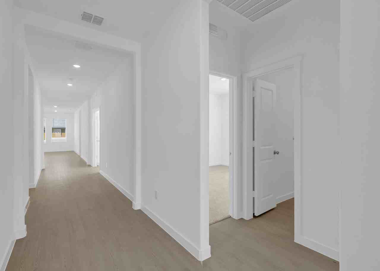 904 Rain Tree Rd - Photo 3 of 34