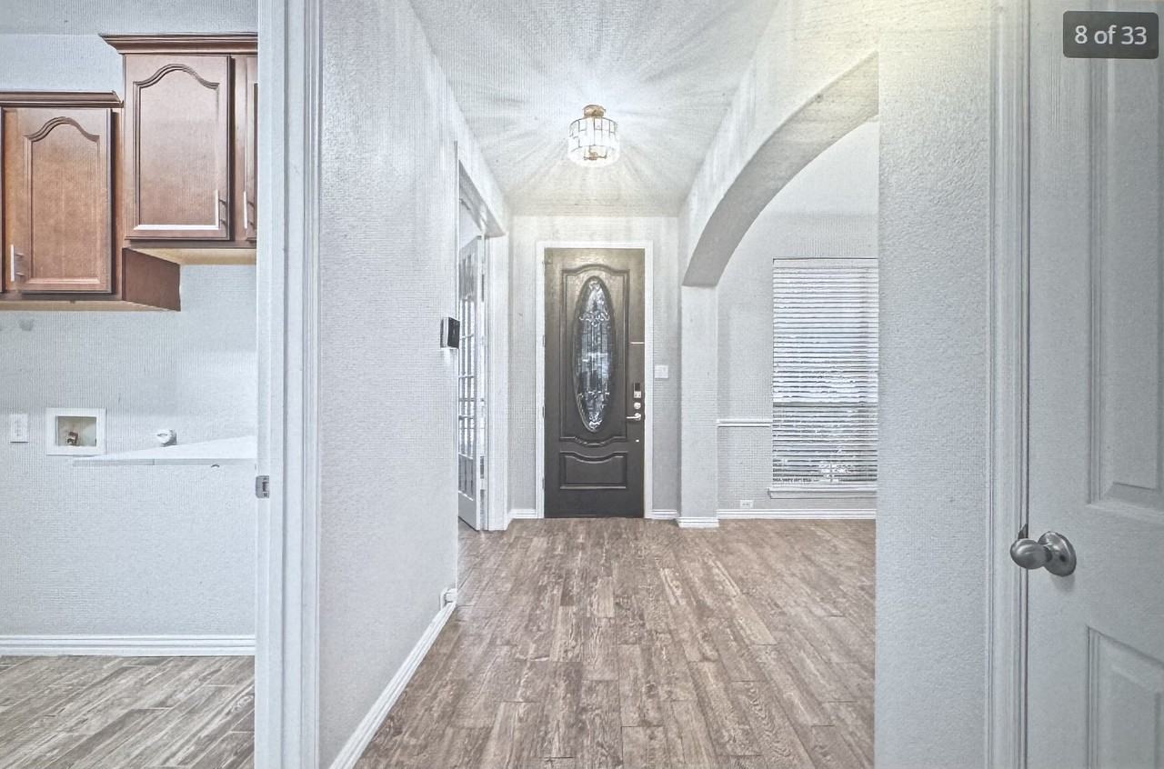 438 Bristol St #NA - Photo 4 of 30