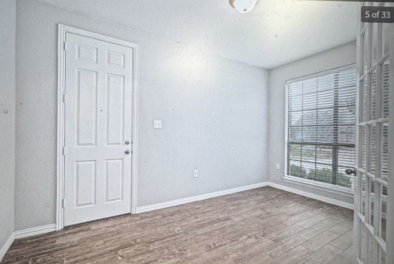 438 Bristol St #NA - Photo 6 of 30