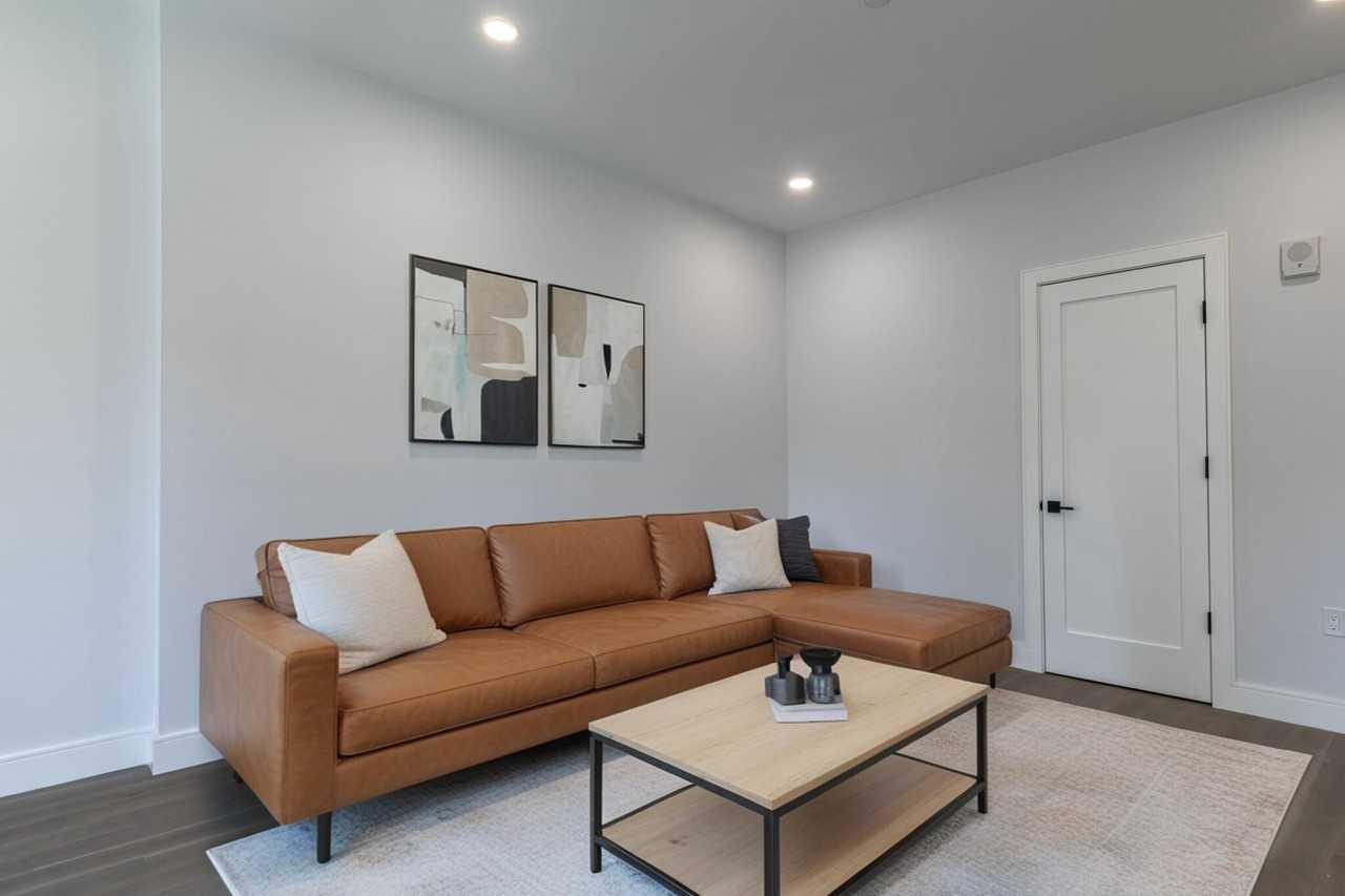 169 Newbury St #PH - Photo 7 of 27