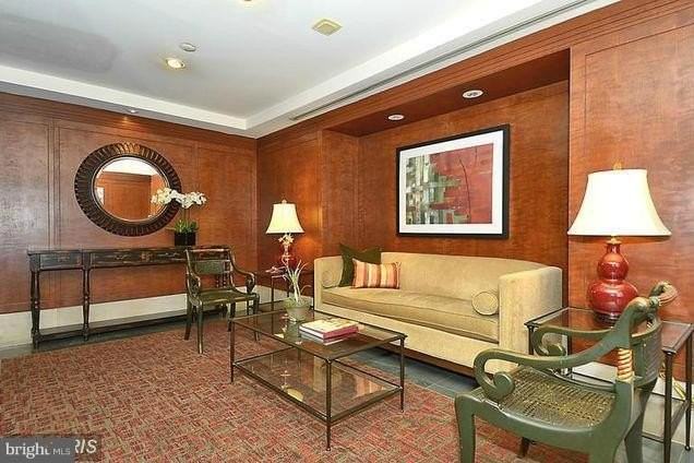 2311 M Street Northwest - Photo 4 of 27