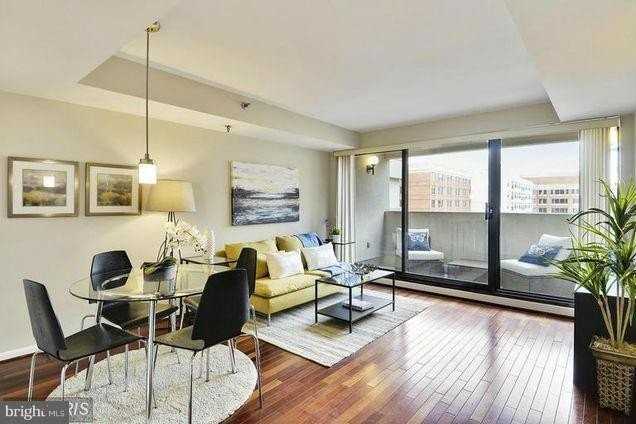 2311 M Street Northwest - Photo 7 of 27