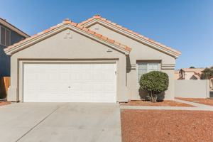 featured image of 3445 Golden Pedal St