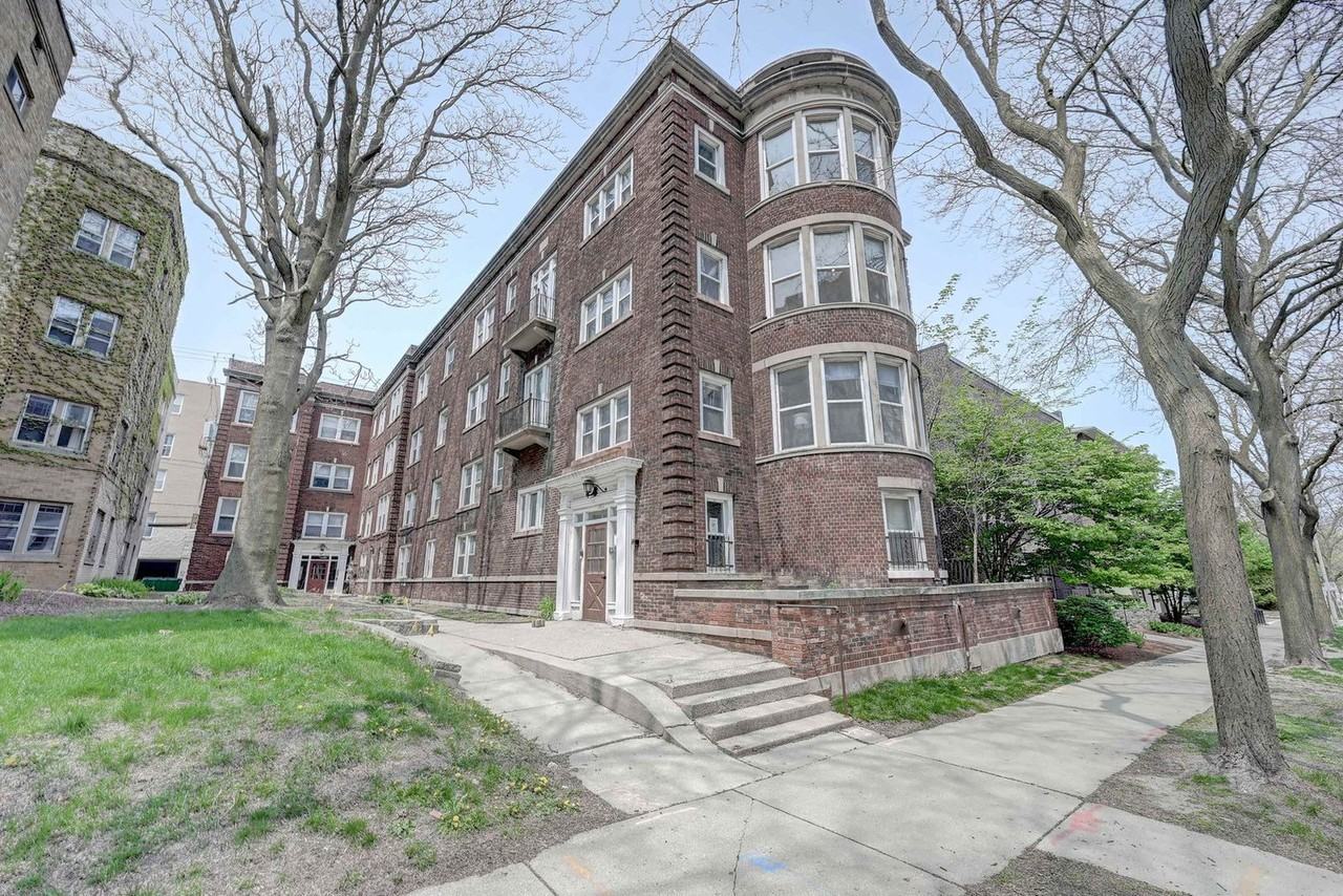 1927 N Prospect Ave #1463122P - Photo 4 of 18