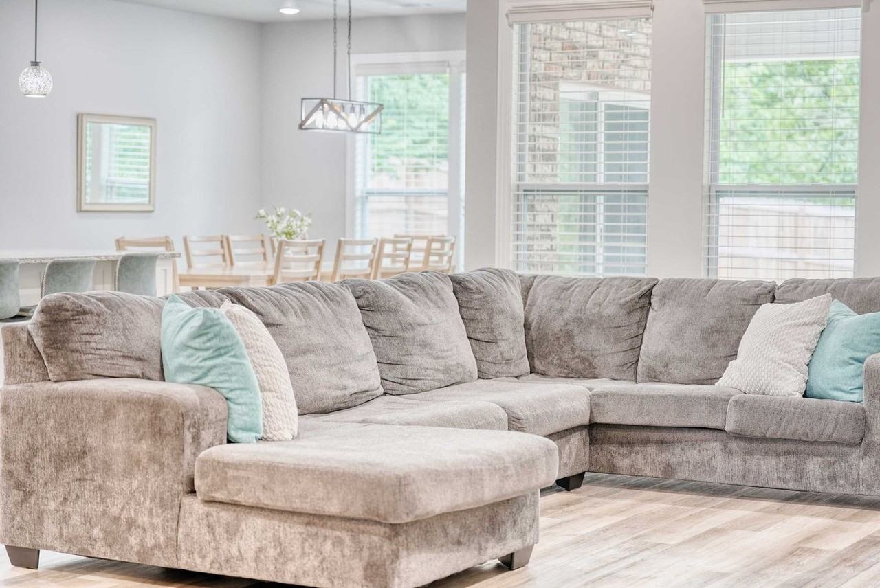 5 Mawnan Ln #1297040P - Photo 3 of 40