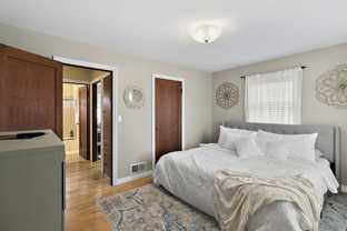 126 E 43rd St - Photo 1 of 1