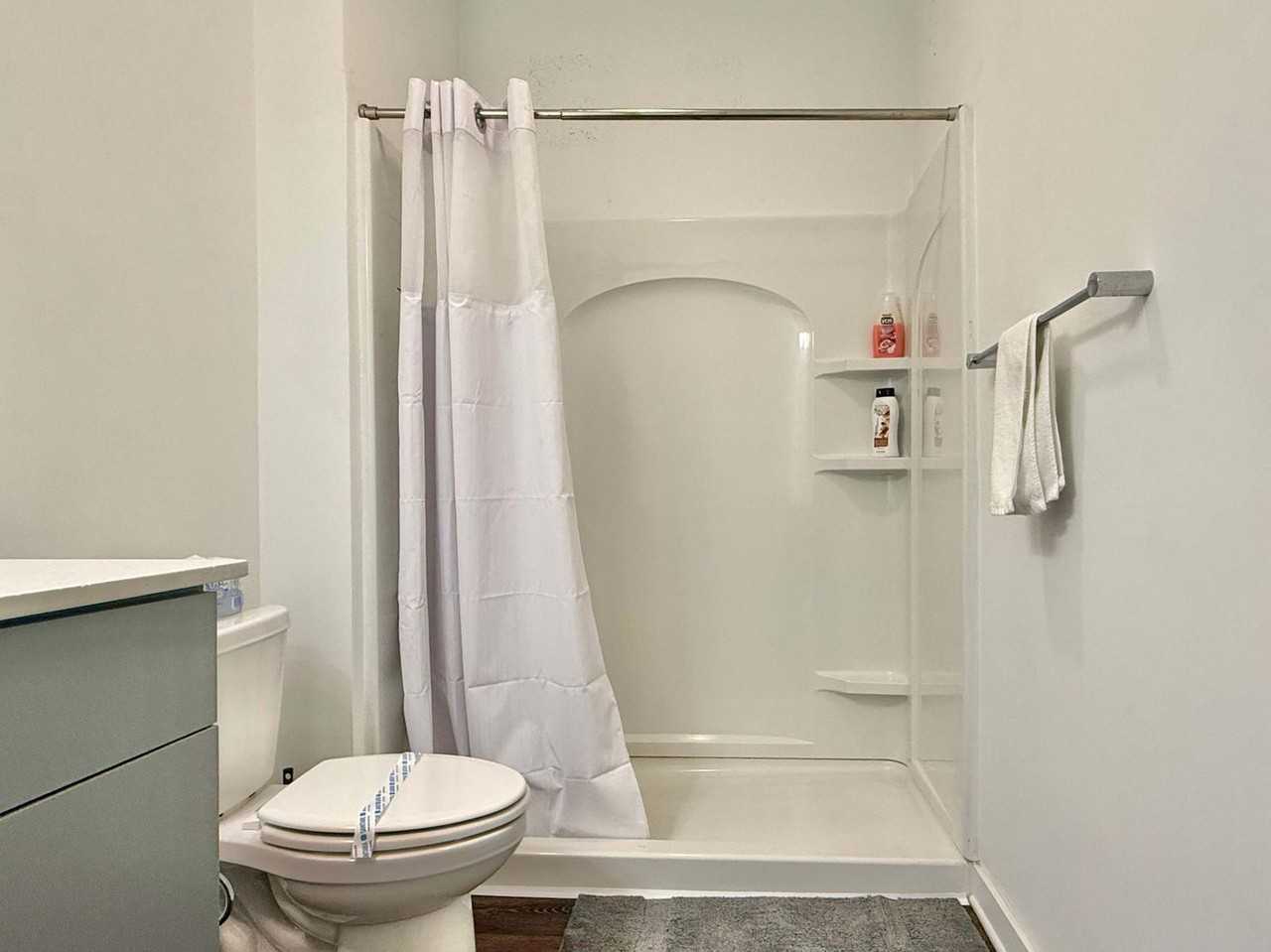 542 Boulevard Northeast - Photo 6 of 52